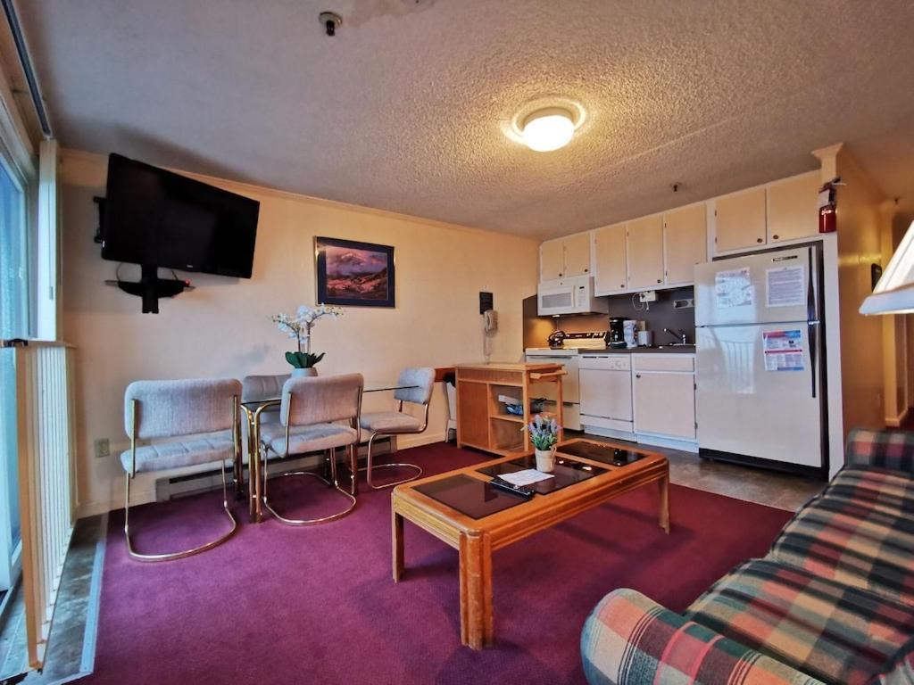 Enjoy The Long Range View, Ski In N Out Top Of The Mountain Condo Snowshoe Exterior foto